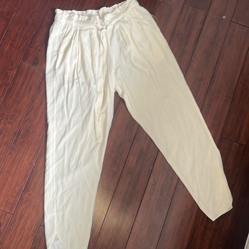 Ramy Brook White Ankle Pants Cropped Ankle- Like New - Size Small Belted Waist